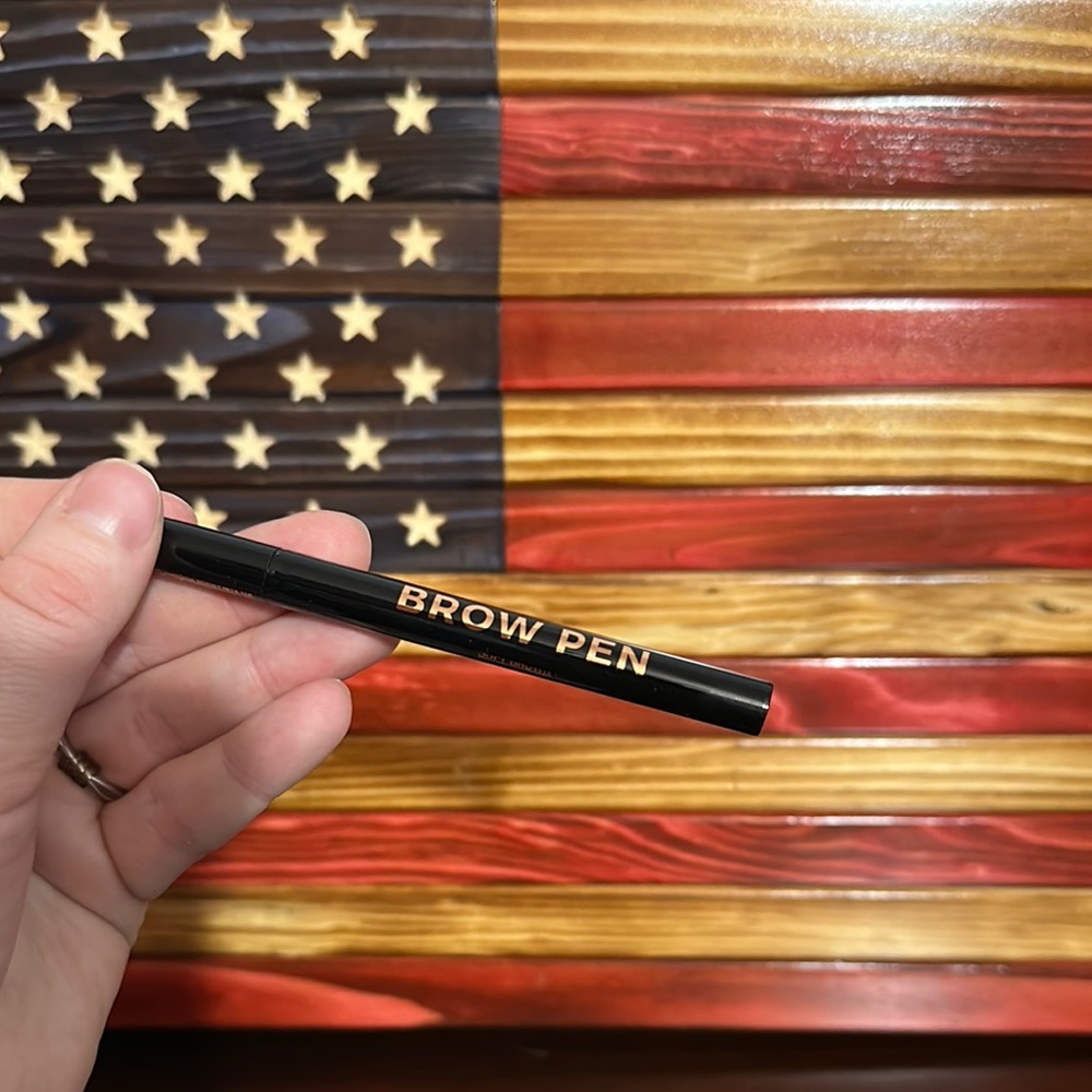 Anastasia Beverly Hills soft brown Brow Pen - Picture 4 of 5
